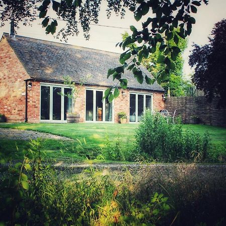 Cosy One Bed Barn Conversion Donington Park East Midlands Airport Дерби Экстерьер фото