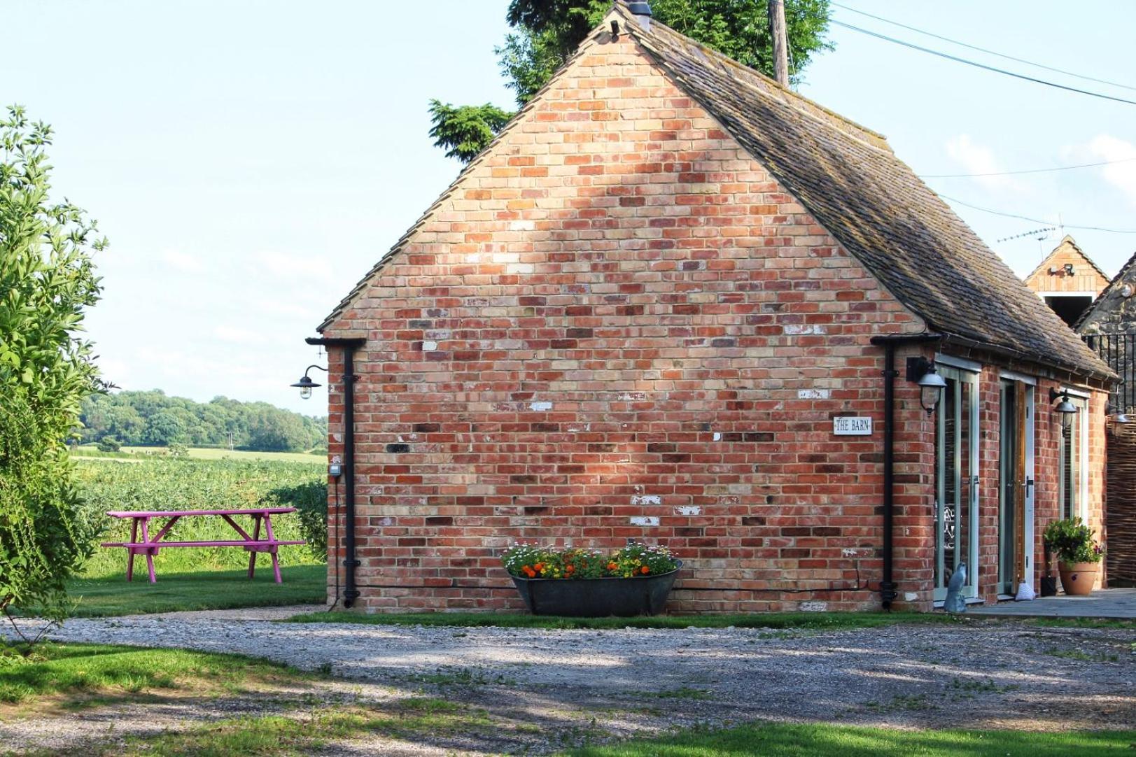 Cosy One Bed Barn Conversion Donington Park East Midlands Airport Дерби Экстерьер фото